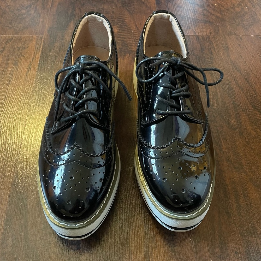 Glossy Platform Oxford Shoes - DONATING 5/14